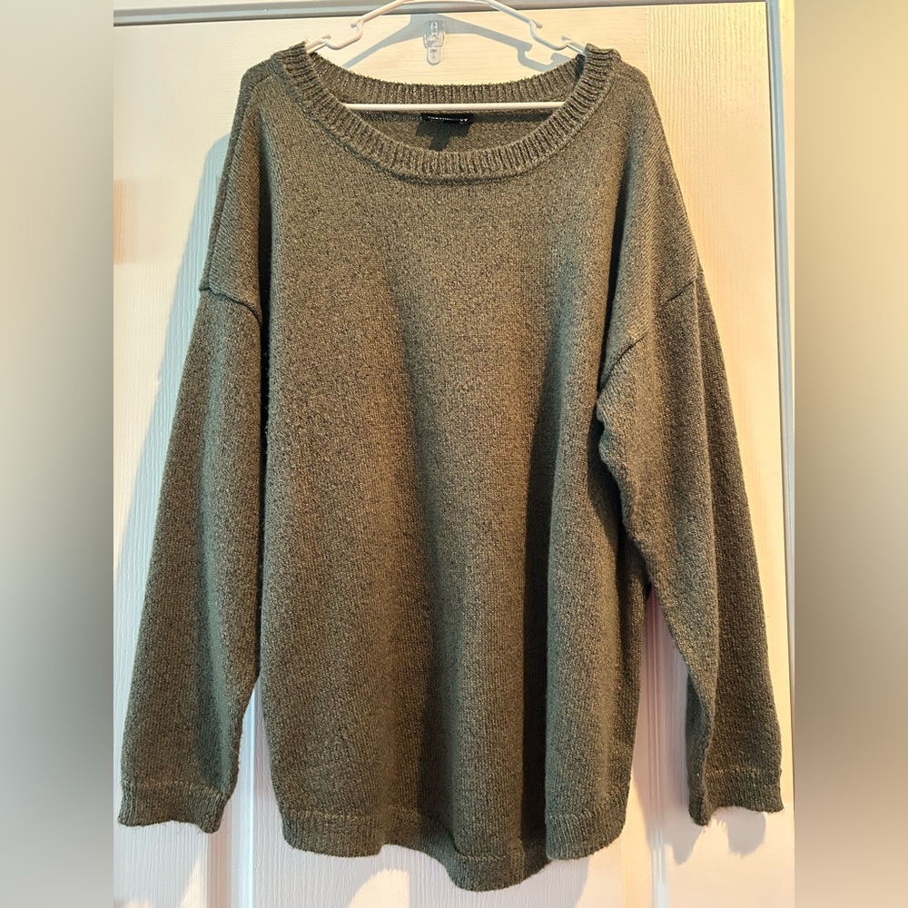 FORTUNE + IVY Victoria Button Detail Sweater